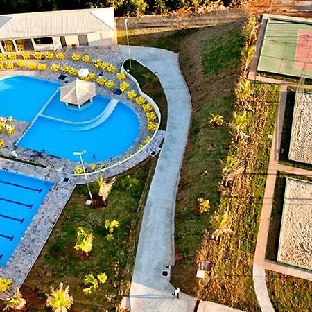 Apartamento Golden Dolphin Express Caldas Novas Exteriér fotografie